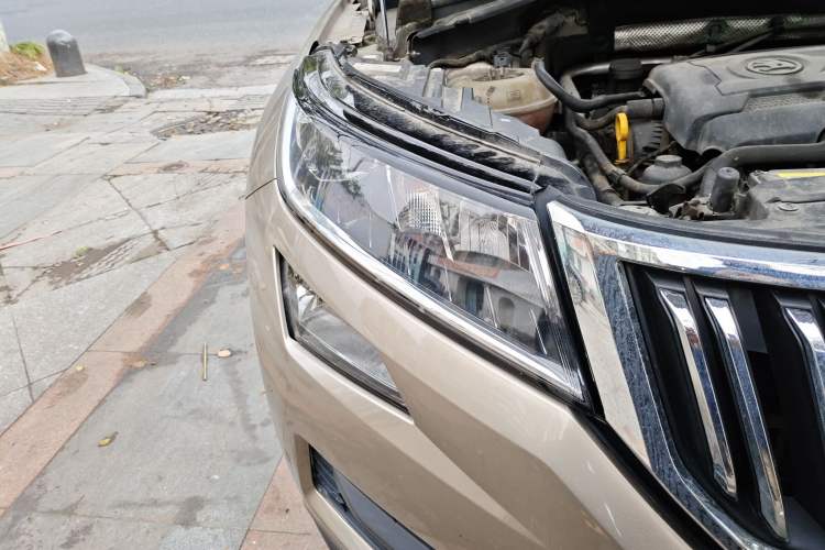 Used Skoda Kodiaq 2017 TSI330 5-Seat Two-Wheel Drive Luxury Edition Right Front Headlight