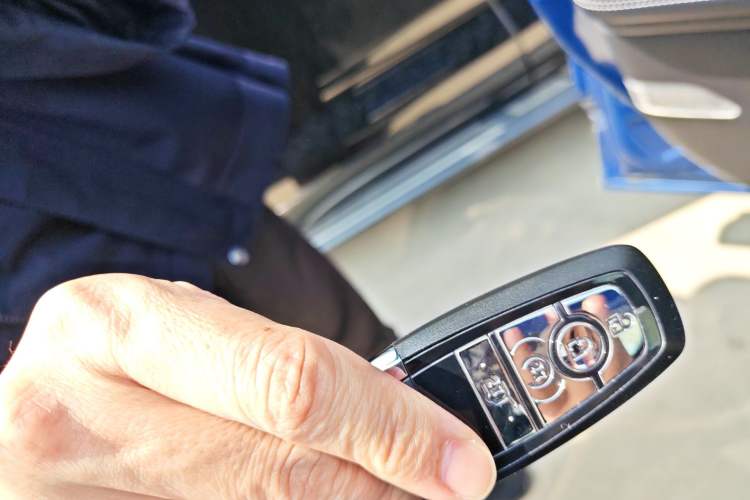 Used Lincoln Corsair 2022 2.0T Two-Wheel Drive Deluxe Edition