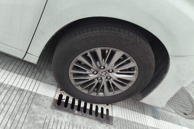 Used Toyota Vellfire 2019 Dual-Engine 2.5L HV Prestige Edition