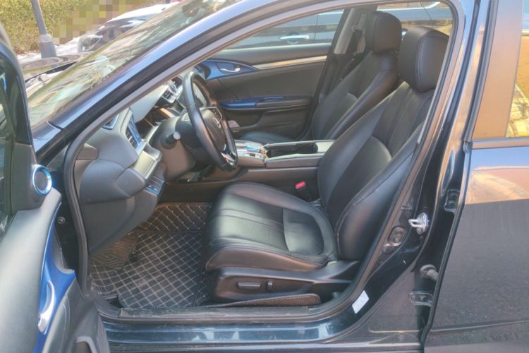 Used Honda Civic 2016 220TURBO CVT Prestige Edition
