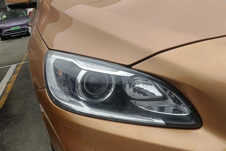 Used Volvo S60 2015 S60L 2.0T Zhiyuan Edition