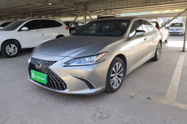 Used Lexus ES 2020 200 Excellence Edition