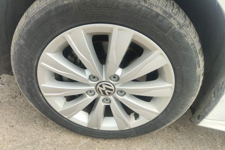 Used Volkswagen Sagitar 2014 1.4TSI Automatic Luxury Model
