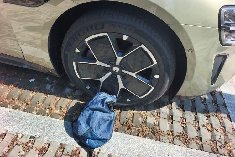 Used Xiaomi Auto SU7 2024 Rear-Drive Long-Range Intelligent Driving Version