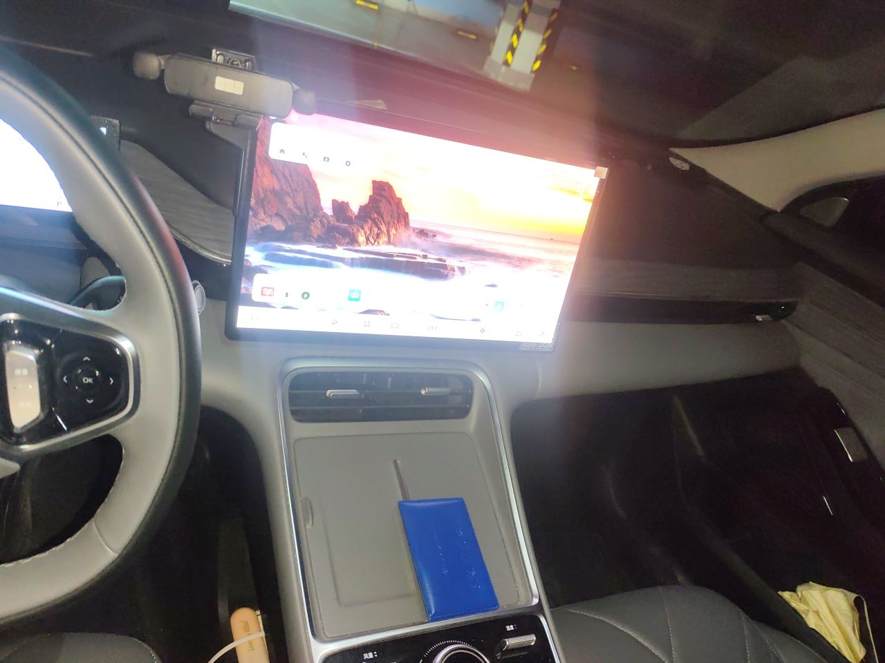 Geely Galaxy L6 2025 EM-i 140km Explorer+ Edition — снимка 13