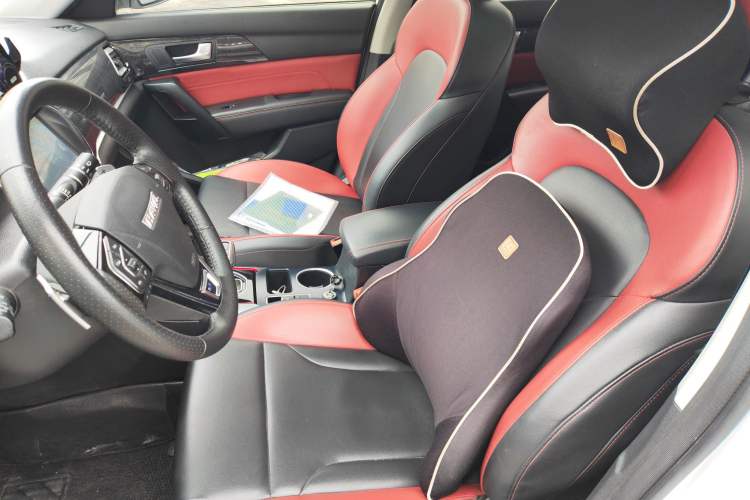 Used Haval H2 2018 Chuanxiang Edition Blue Badge 1.5T Dual-Clutch Two-Wheel Drive ZhiShang Model