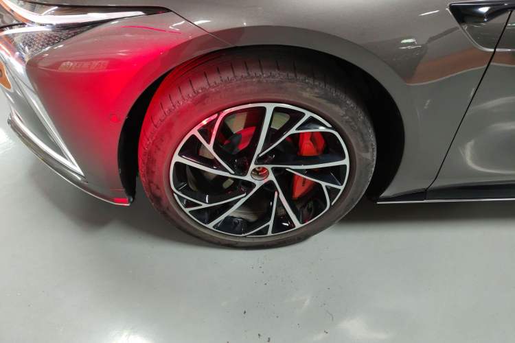 Used IM L7 2022 Dynamic Model
