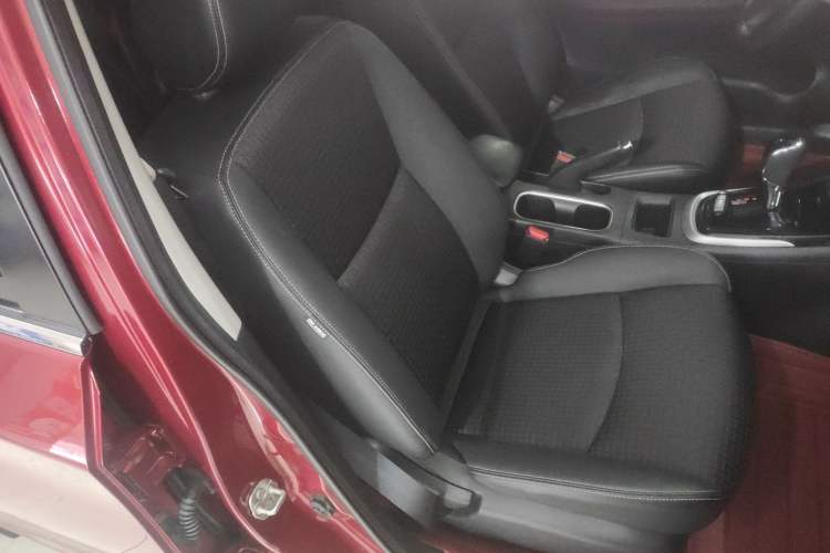 Used Nissan Tiida 2019 1.6L CVT Smart Drive Version China VI Standard