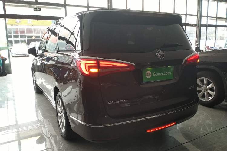 Used Buick GL8 2017 ES 28T Comfort Model China V Standard