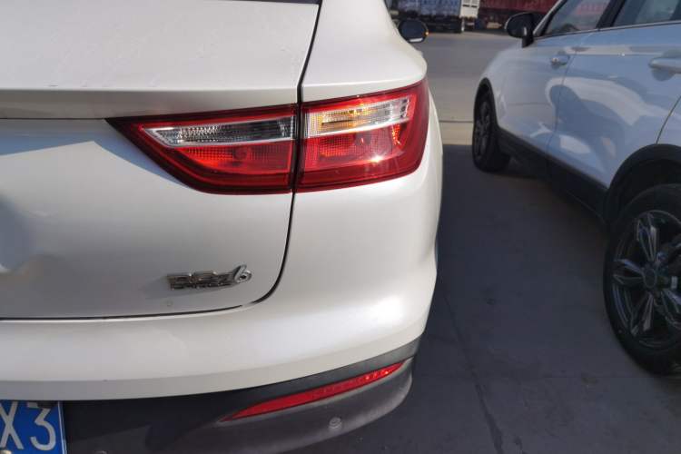 Used Baojun RC-6 2019 1.5T Manual Elite Version with 24-Hour Online Service
