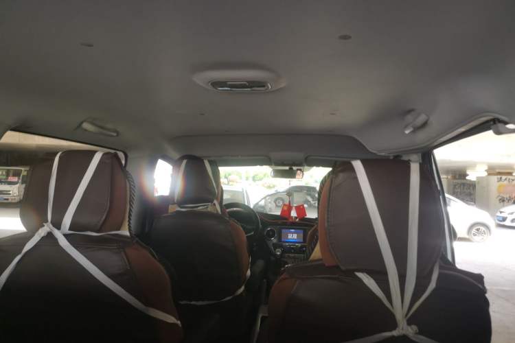 Used JAC Refine M3 2019 IKEA Edition 1.8L Luxury Smart Model
