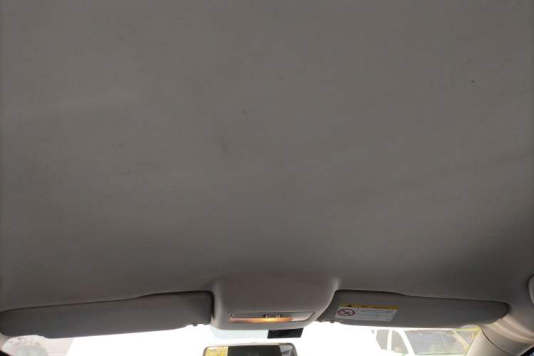 Used Volkswagen Polo 2014 1.4L Manual Fashion Edition Headliner