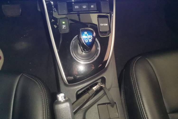 Used Toyota Corolla Hybrid E+ 2019 1.8L E-CVT Leading Edition Gear Lever