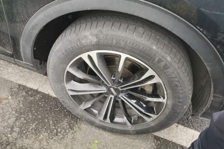 Used Wey VV6 2021 2.0T Two-Wheel Drive Zhiyue+