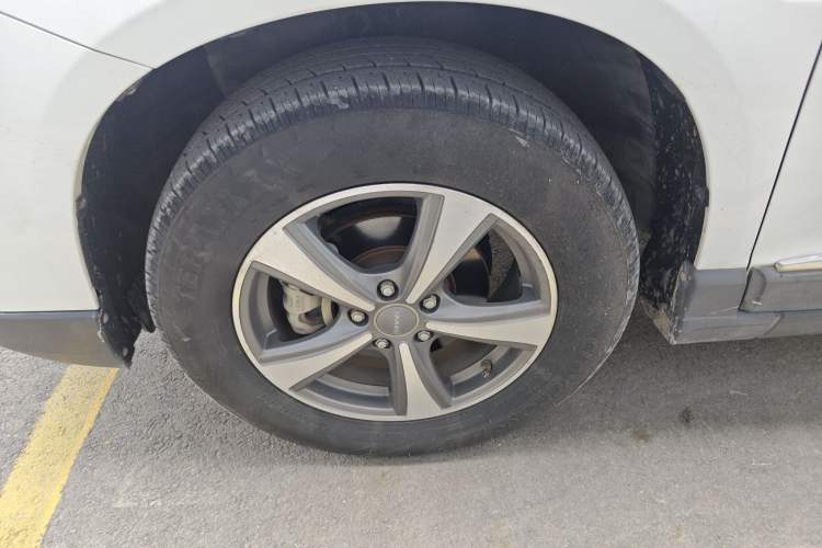 Used Haval H6 2017 Blue Label Sport Edition 1.5T Manual Two-Wheel Drive Elite Model Left Front Wheel Hub