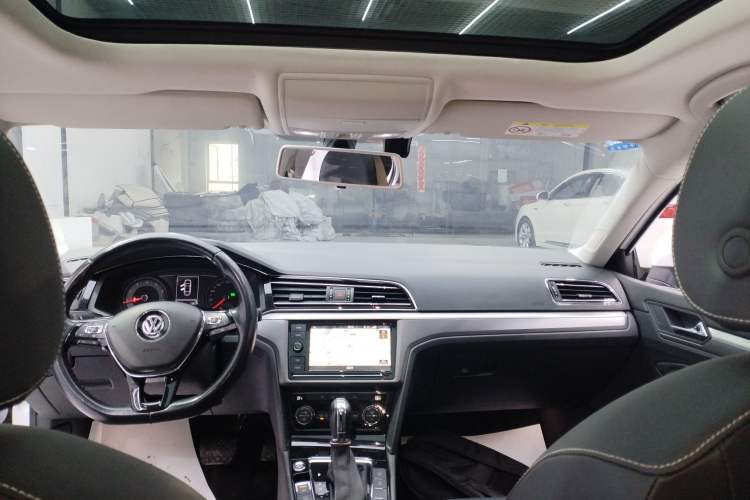 Used Volkswagen Lamando 2019 280TSI DSG Comfort Edition China VI standard