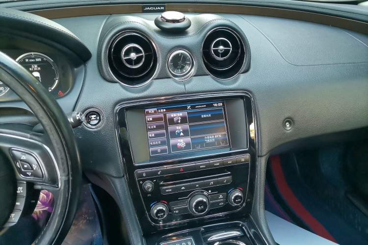 Used Jaguar XJ 2014 XJL 2.0T Two-Wheel-Drive Elegant Business Edition