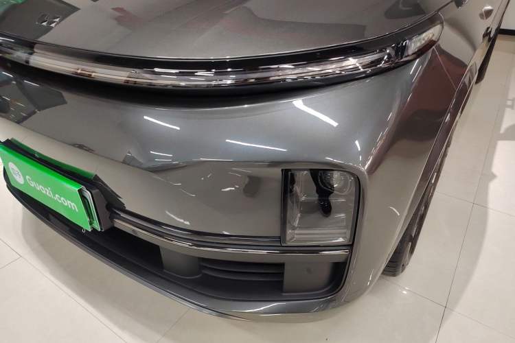 Used Li Auto L8 2023 Pro Model
