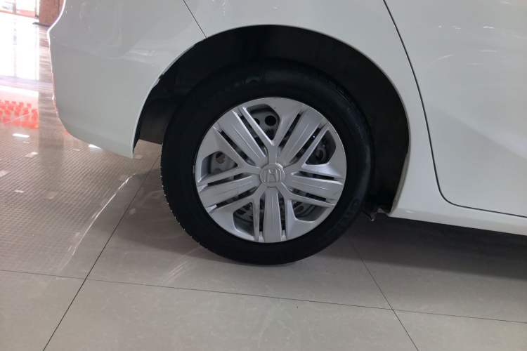 Used Honda Fit 2018 1.5L CVT Comfort Version Right Rear Wheel Hub