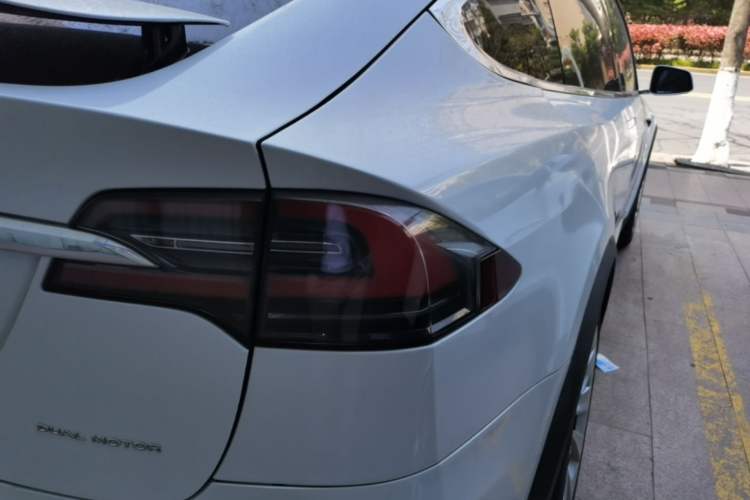 Used Tesla Model X 2019 Long-Range Version
