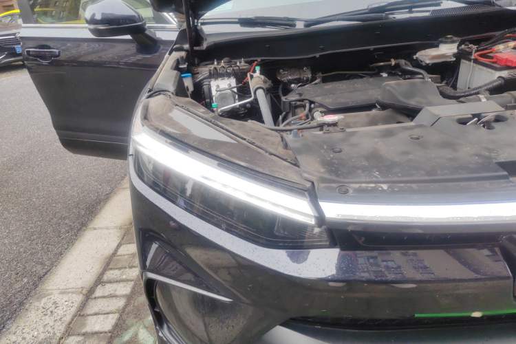 Used Honda Breeze 2023 240TURBO Two-Wheel-Drive Luxury Edition 5 Seats