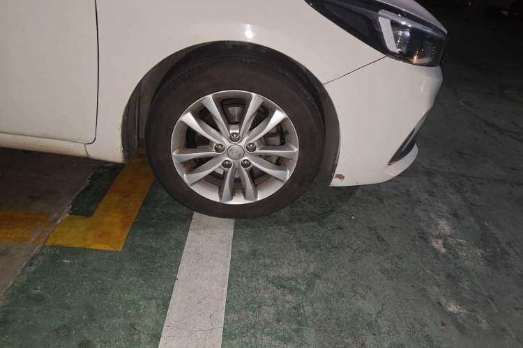 Used Kia K3 2016 1.6L Automatic GL
