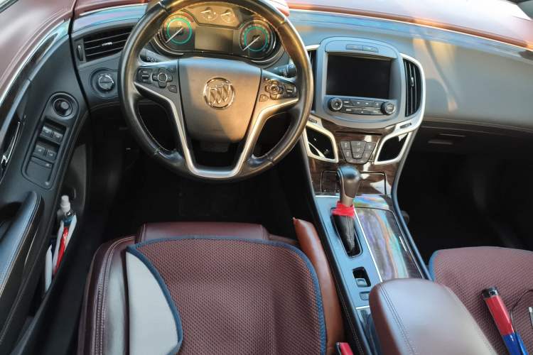 Used Buick LaCrosse 2013 2.4L SIDI Elite Comfort Version
