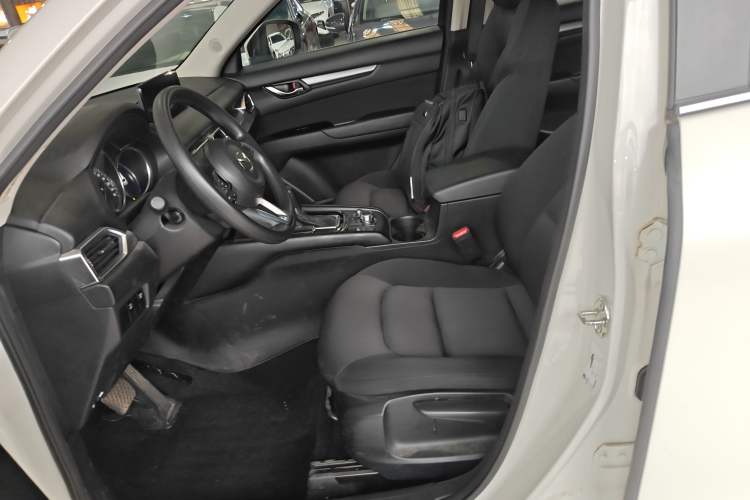 Used Mazda CX-5 2022 2.0L Automatic Two-Wheel Drive Comfort Version Left Front Seat