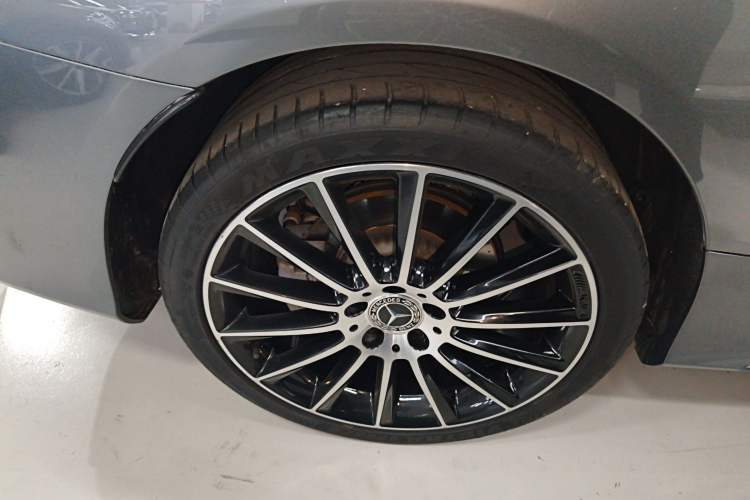 Used Mercedes-Benz C-Class 2017 C 200 4MATIC Coupe