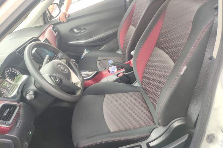 Used Nissan Lannia 2019 1.6L CVT Cool Edition China V Standard Left Front Seat