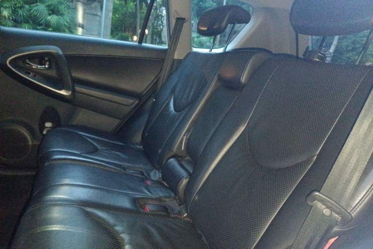 Used Toyota RAV4 2011 2.4L Automatic 4x4 Luxury Edition Left Rear Seat