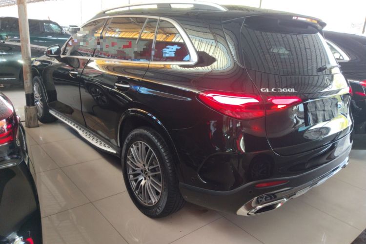 Used Mercedes-Benz GLC 2023 GLC 300 L 4MATIC Dynamic 7-Seater
