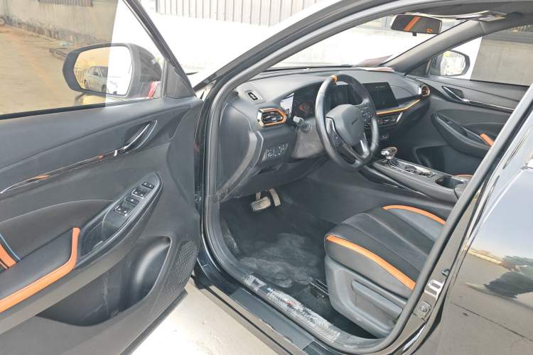 Used Oshan X5 2022 Sport Edition 1.5T DCT Cyclone Assault
