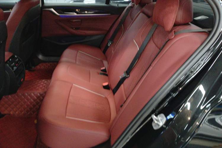 Used BMW 5 Series 2022 Restyled 525Li Luxury Package