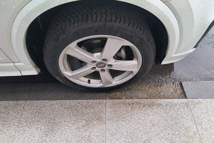 Used Audi Q2L 2021 35 TFSI Fashionable and Elegant Model
