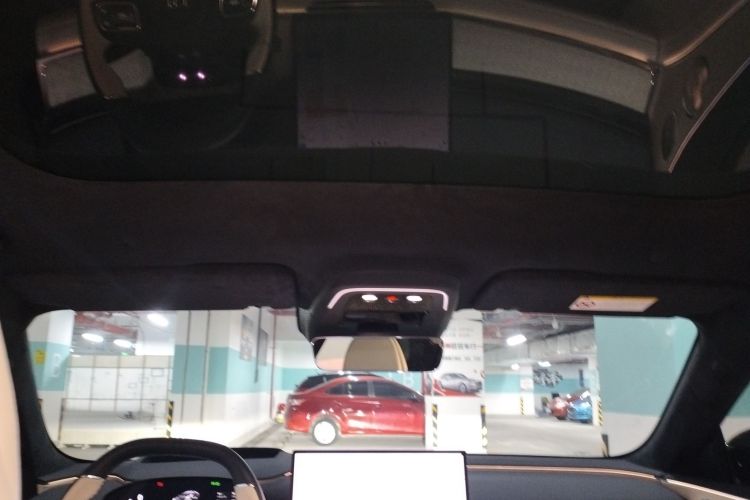 Used Zeekr 001 2026 95° All-Wheel-Drive Max Edition Headliner