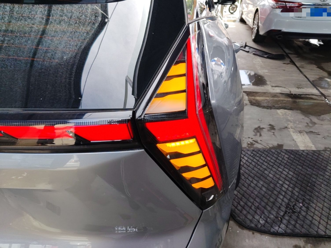 Geely Auto FX11 2023 1.5TD DCT Prestige Edition — снимка 9