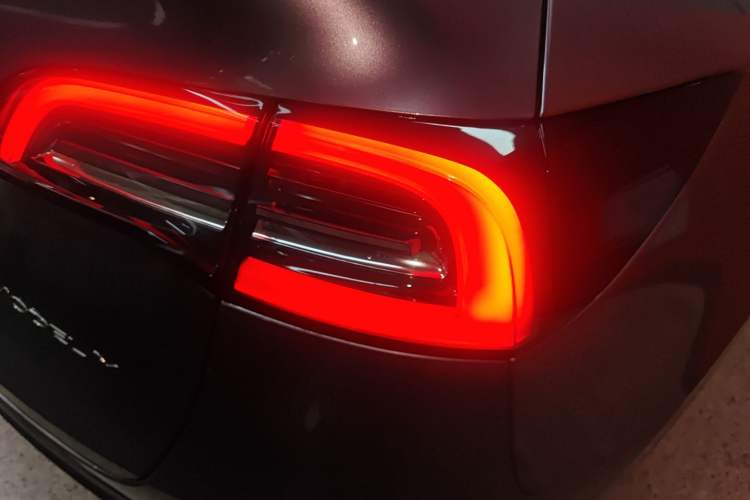 Used Tesla Model Y 2023 Rear-Wheel-Drive Version