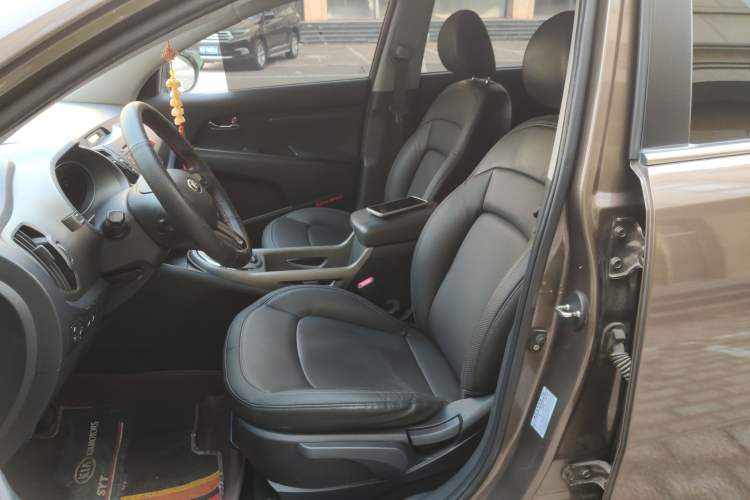 Used Kia Sportage R 2015 2.0L Automatic Two-Wheel Drive GLS
