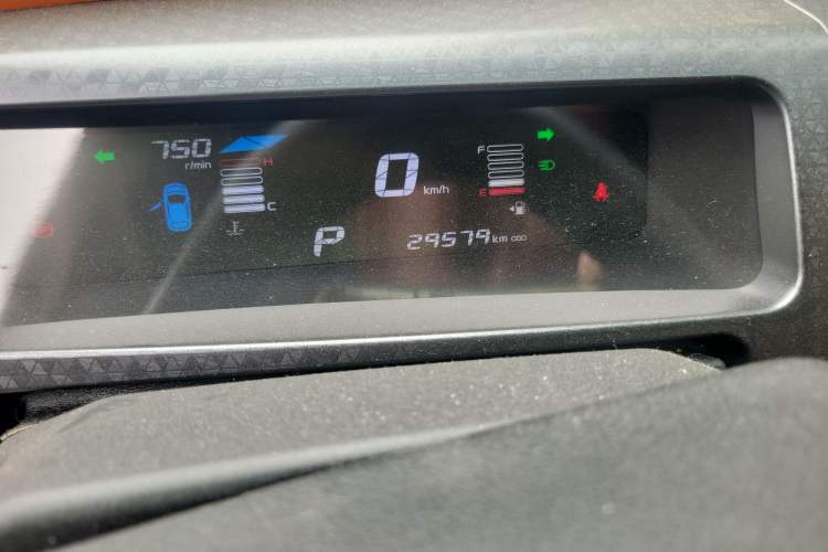 Used Geely Auto Vision X1 2017 1.3L Automatic Player Edition