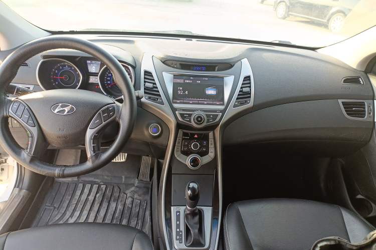 Used Hyundai Elantra (5th Generation / Langdong) 2016 1.6L Automatic Prestige Model