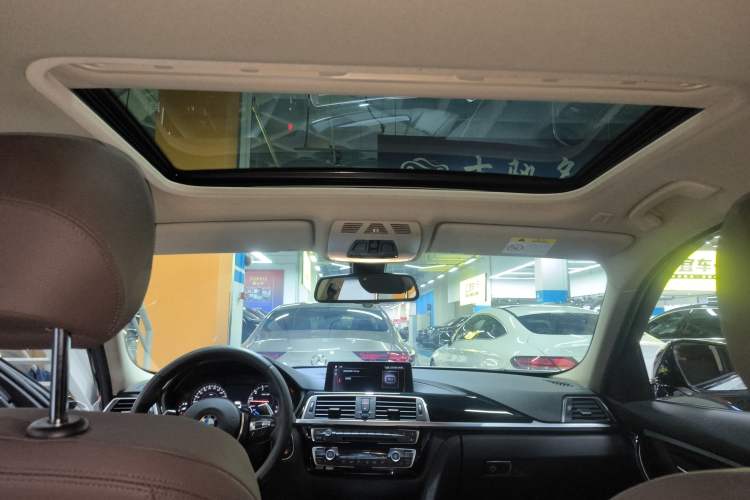 Used BMW 3 Series 2019 320Li M Sport Package Headliner