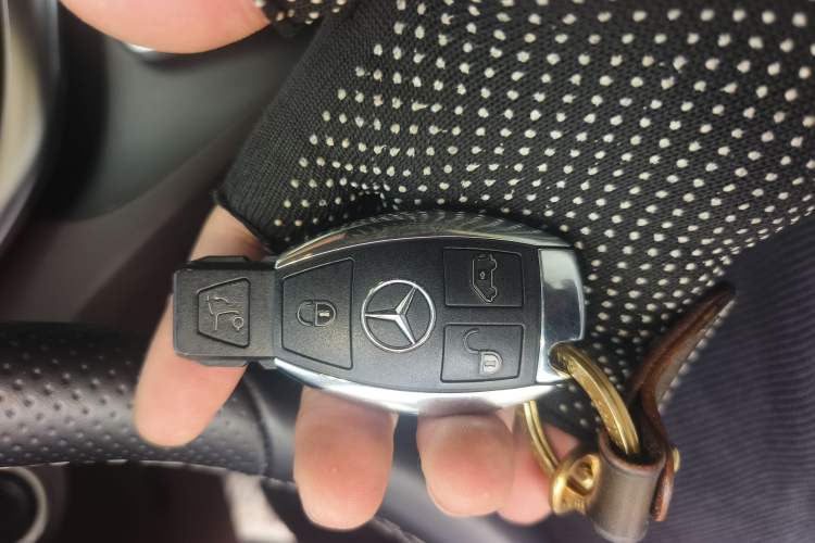 Used Mercedes-Benz V-Class 2022 V 260 L Long-wheelbase Luxury Edition
