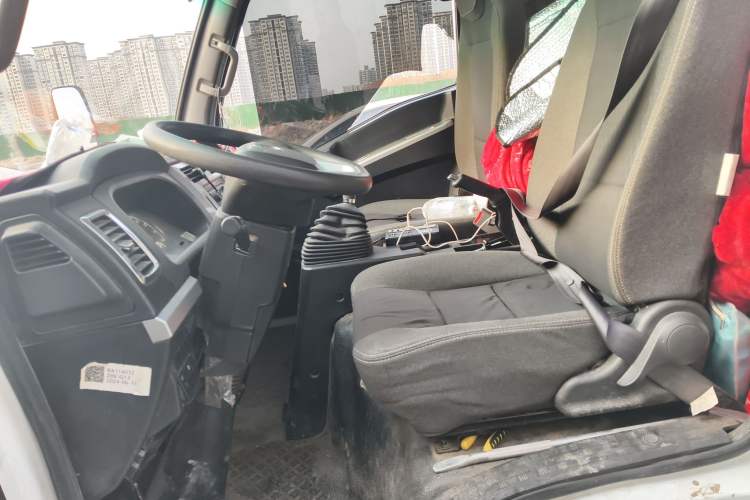 Used Dongfeng Shuaike 