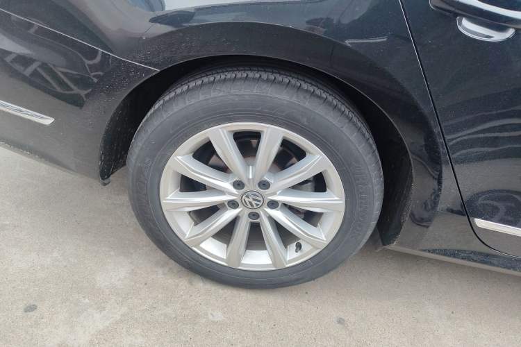 Used Volkswagen Passat 2017 330TSI DSG Luxury Edition
