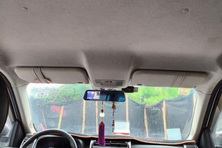 Used CHANGAN OSHAN X70A 2018 1.5L Manual Comfort Model Headliner