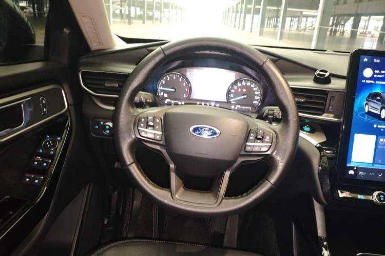 Used Ford Explorer 2020 EcoBoost 285 4x4 Trend Edition 7-Seater
