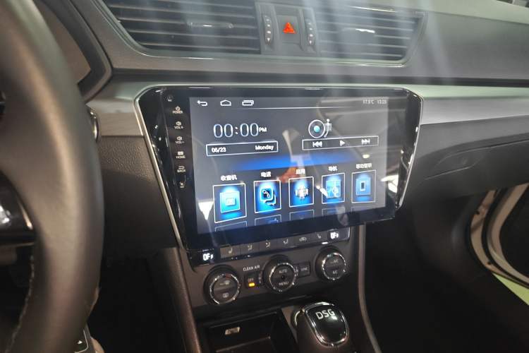 Used Skoda Superb 2016 TSI280 DSG Innovation Edition
