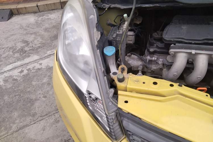 Used Honda Fit 2011 1.3L manual Comfort version