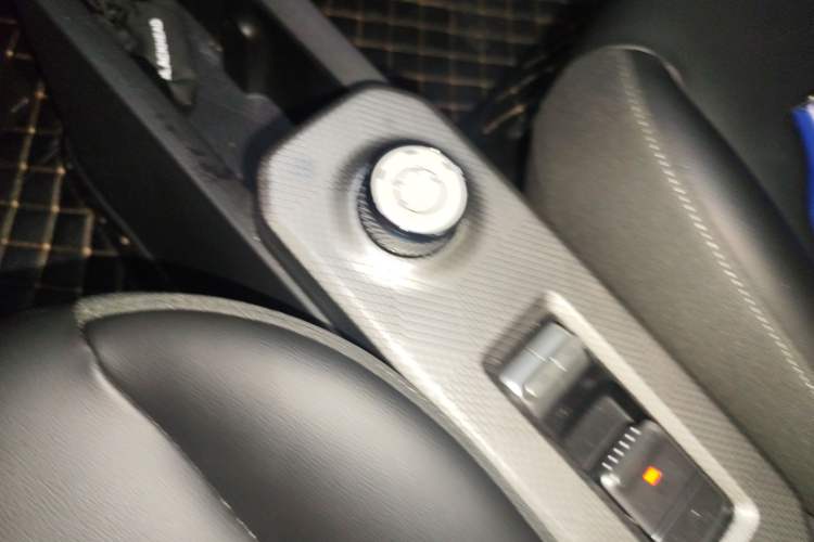 Used Baojun Spark 2024 Flagship Edition Gear Lever